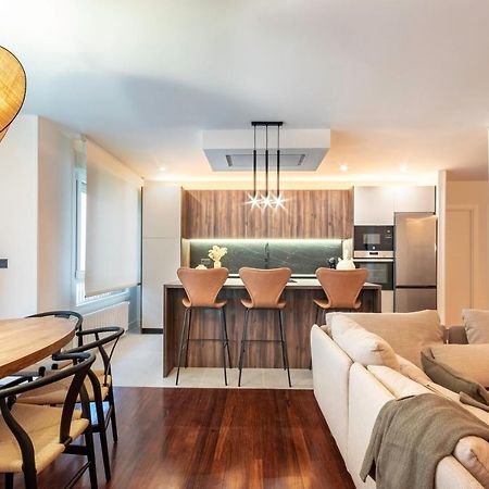 New! Lovely 4-Bedroom Loft In Бильбао Экстерьер фото